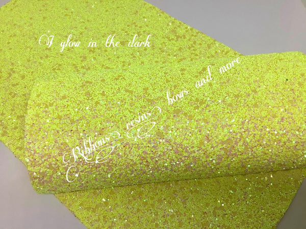 ✔️Glow in the Dark Sequin Chunky Glitter synthetic leatherette - Yellow