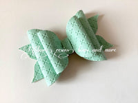 Handmade Leatherette bow - mint